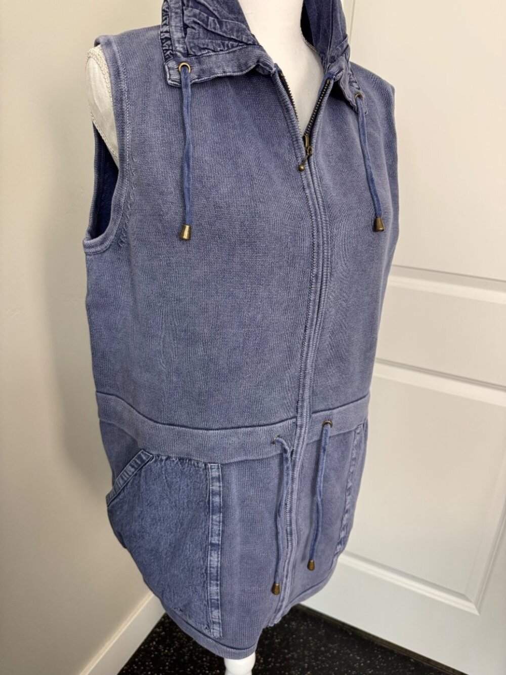 Blue Sleeveless Vest With Hood PBJ Blues L Casual Zip Front Drawstring Pocket - Picture 9 of 15